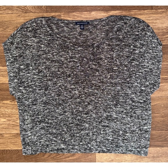 American Eagle‎ Knit Top V-Neck Dolman Sleeve Black White XS - Picture 1 of 4